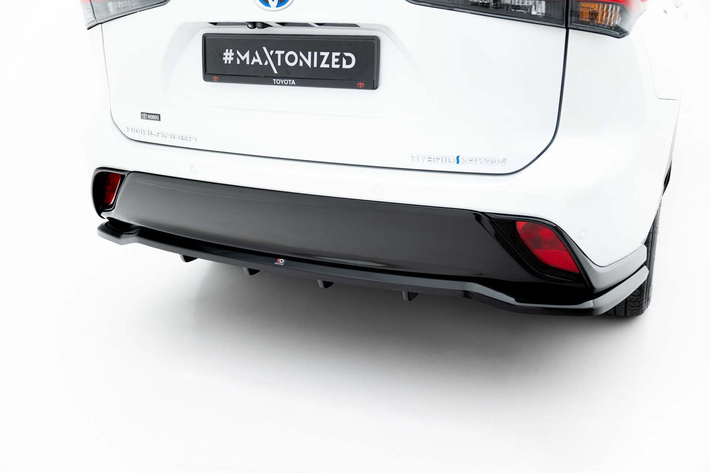 Maxton Design Rear Bumper Spoiler for Toyota Highlander (2019 onwards), gloss black