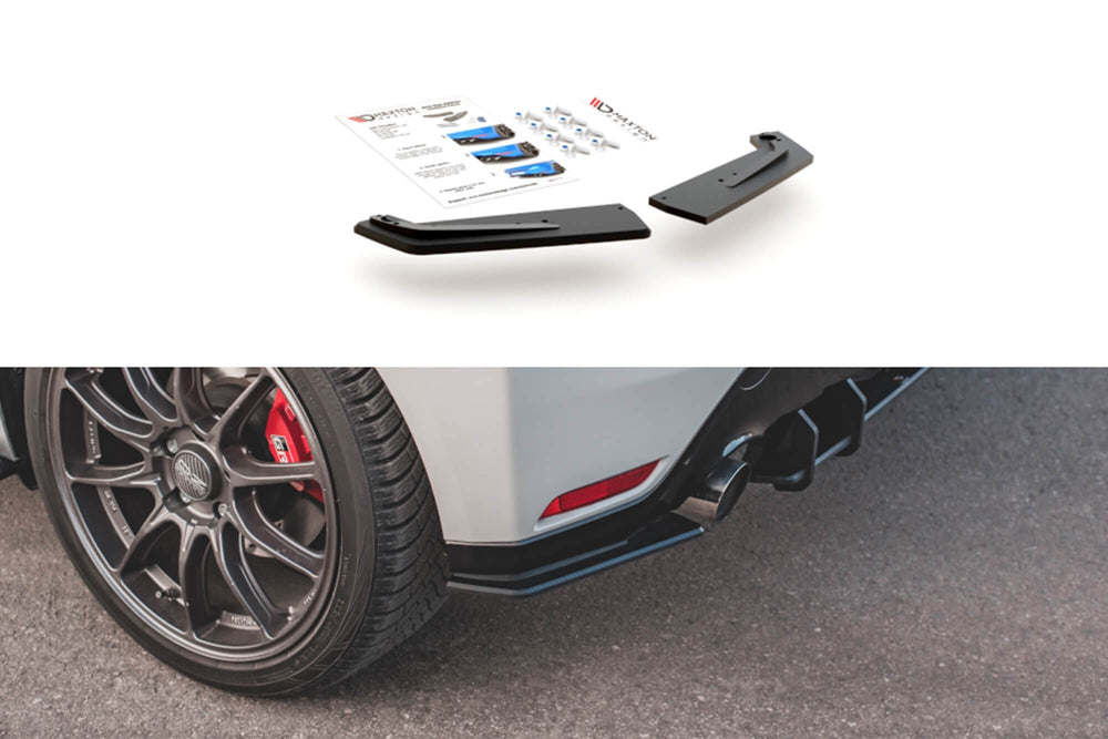 Extensii laterale tip Racing Maxton Design pentru bara spate GR a Toyota Yaris (dupa 2020), negru mat/lucios