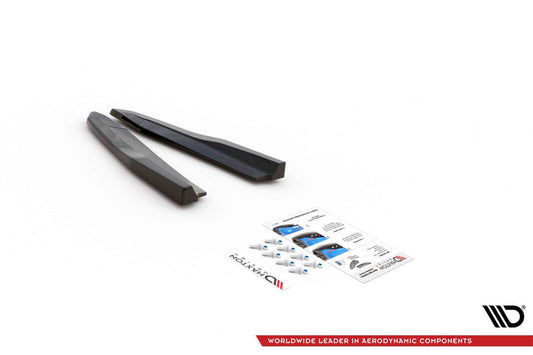 Maxton Design laterale extensii versiunea 3 pentru bara spate RS a Skoda Octavia (dupa 2020), culoare carbon