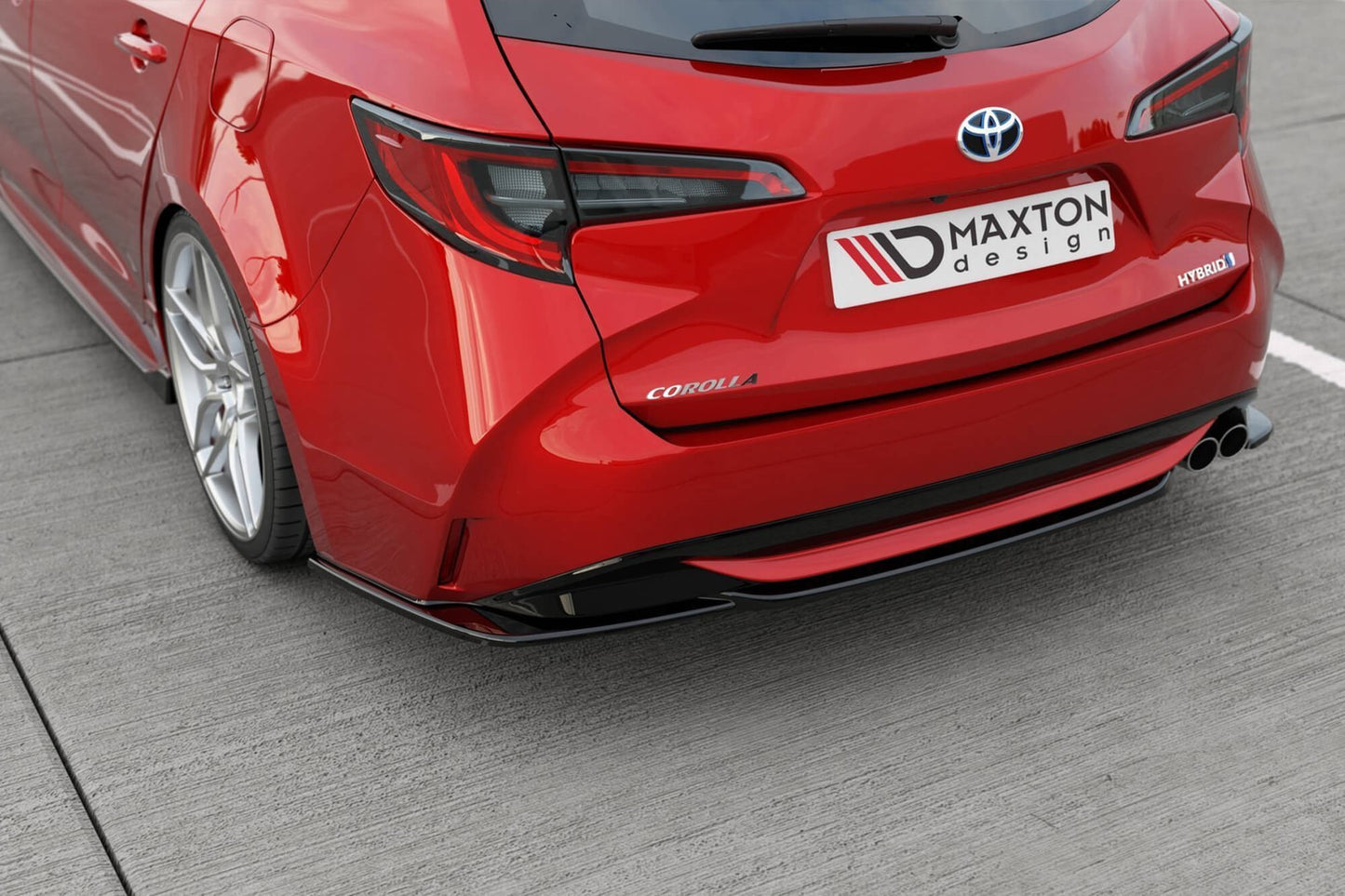 Maxton Design side skirts for Toyota Corolla estate (2019-) rear bumper, carbon look