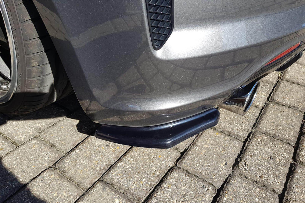Praguri laterale Maxton Design pentru bara spate R a Volkswagen Scirocco (2014-2017), culoare carbon
