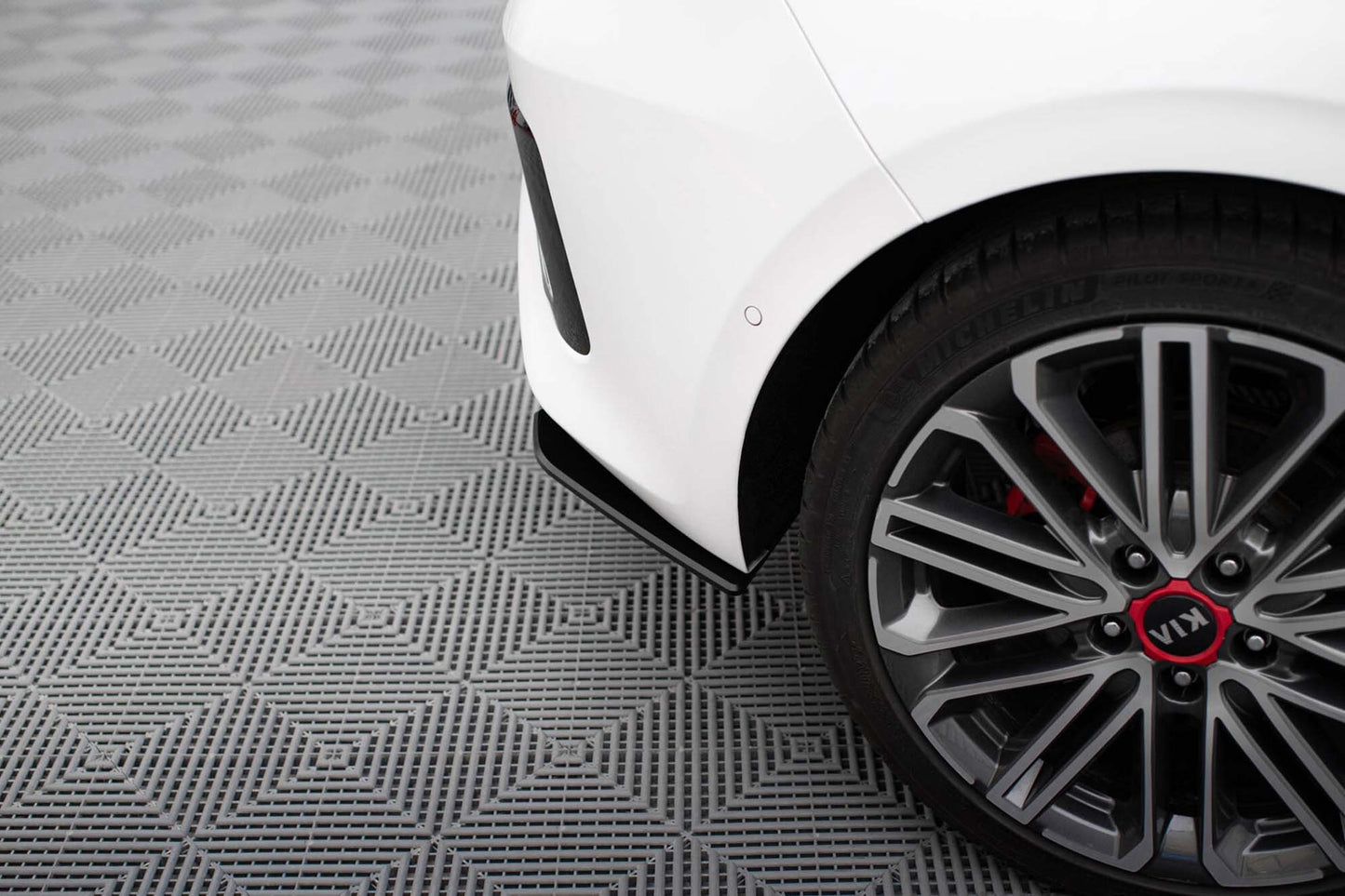 Extensii laterale Maxton Design tip Street Pro pentru bara spate Kia Ceed GT (2018-2022), negru mat