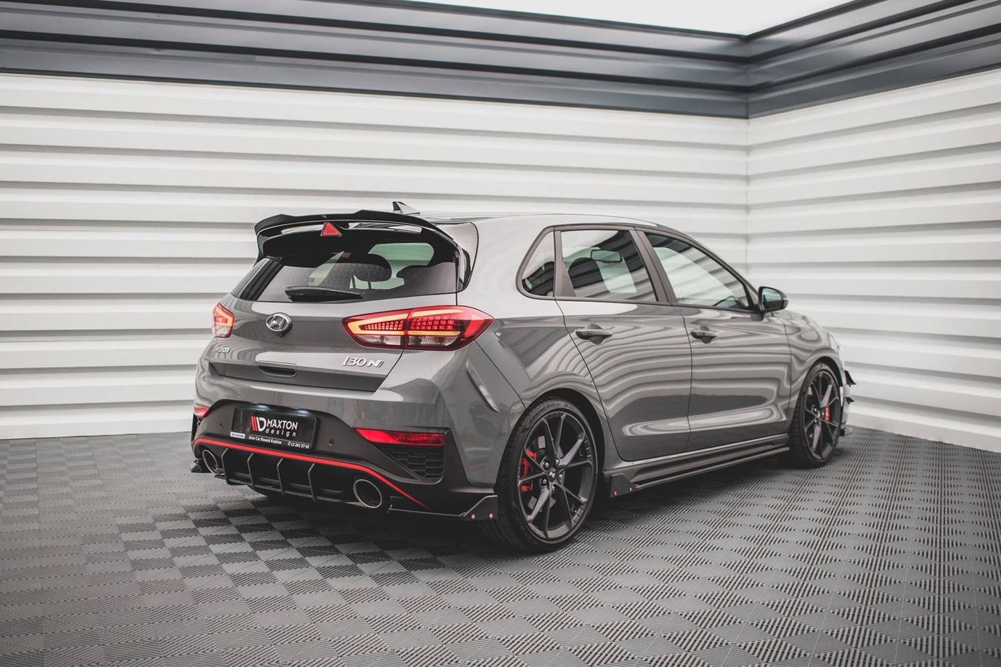 Extensii laterale Maxton Design versiunea 1 pentru bara spate N-Line a Hyundai i30 hatchback (2020-), negru lac