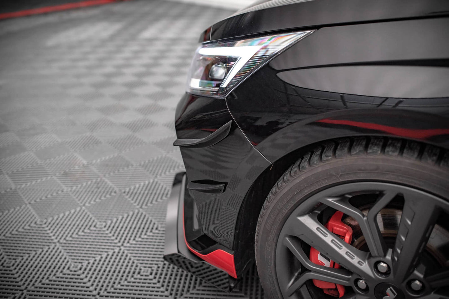 Maxton Design insertii laterale pentru bara fata Hyundai i20 N (2020+), negru mat