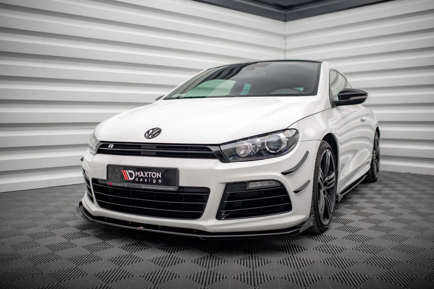 Maxton Design side skirts for front bumper of Volkswagen Scirocco R 2008-2014, black lacquer