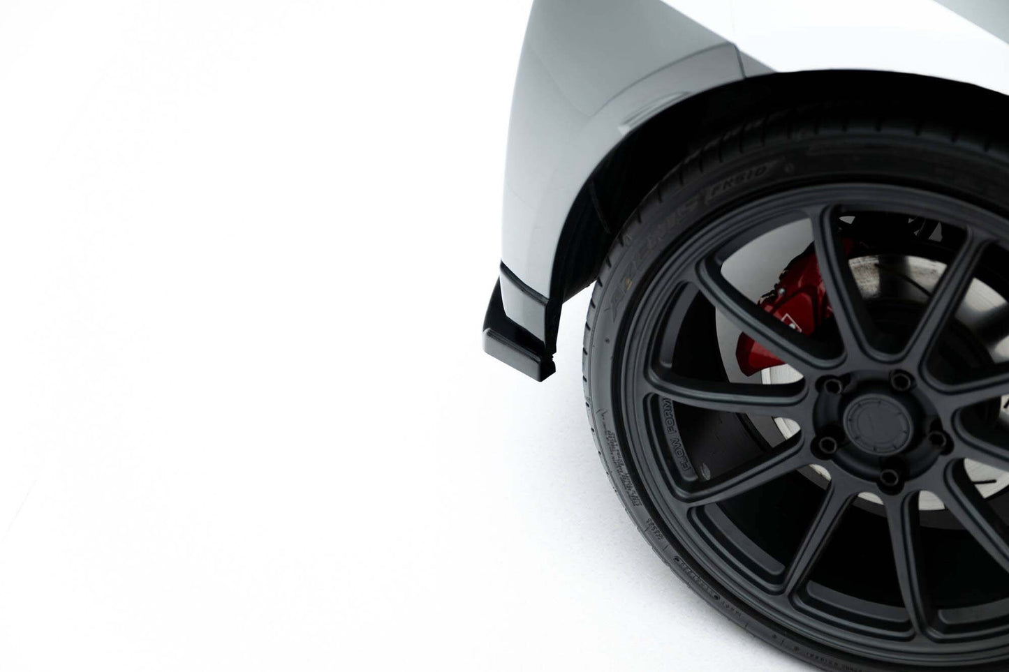 Maxton Design side inserts for Toyota GR Yaris (2024+) rear bumper, gloss black