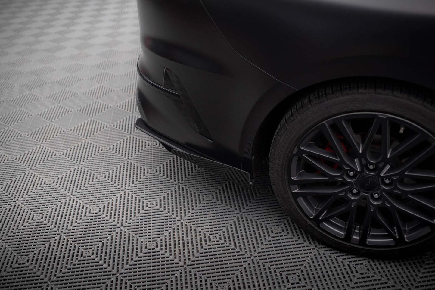 Inserții laterale Maxton Design pentru bara spate GT a Kia Pro Ceed (2022-), negru mat