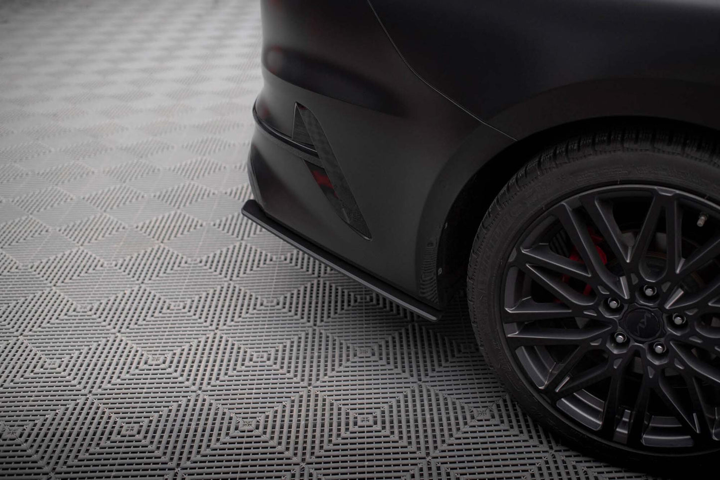 Inserții laterale Maxton Design pentru bara spate GT a Kia Pro Ceed (2022-), negru mat