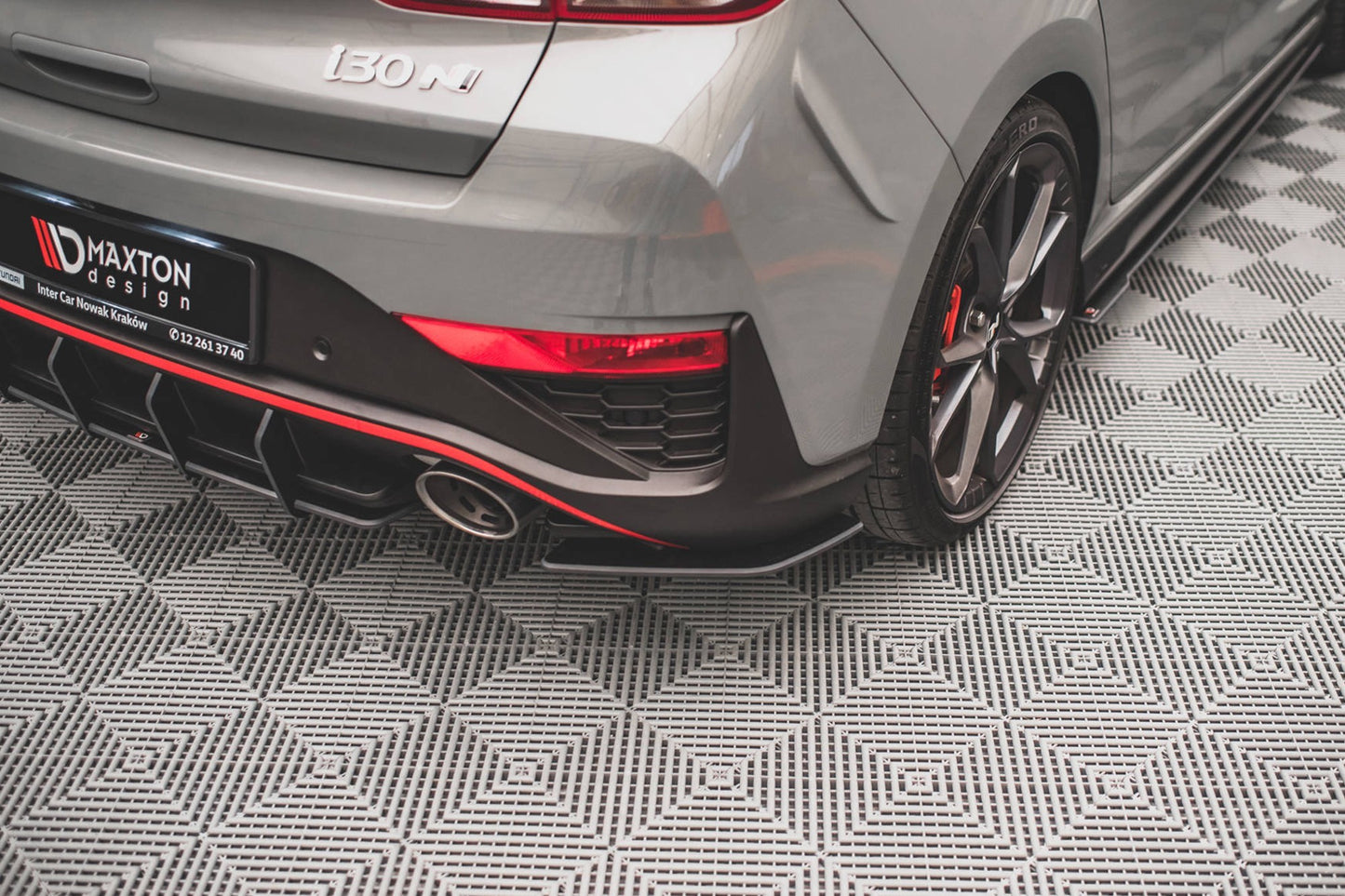 Inserții laterale Maxton Design pentru bara spate N-Line a Hyundai i30 hatchback (2020-), negru mat