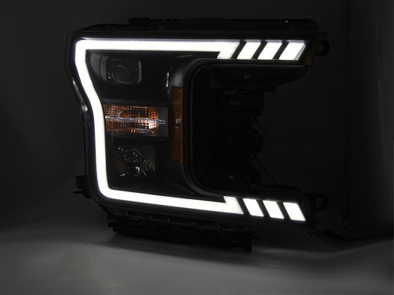 Set faruri tuning cu lumina LED pentru Ford F150 (2017-2020) cu baza neagra, cu semnalizari dinamice, stanga si dreapta